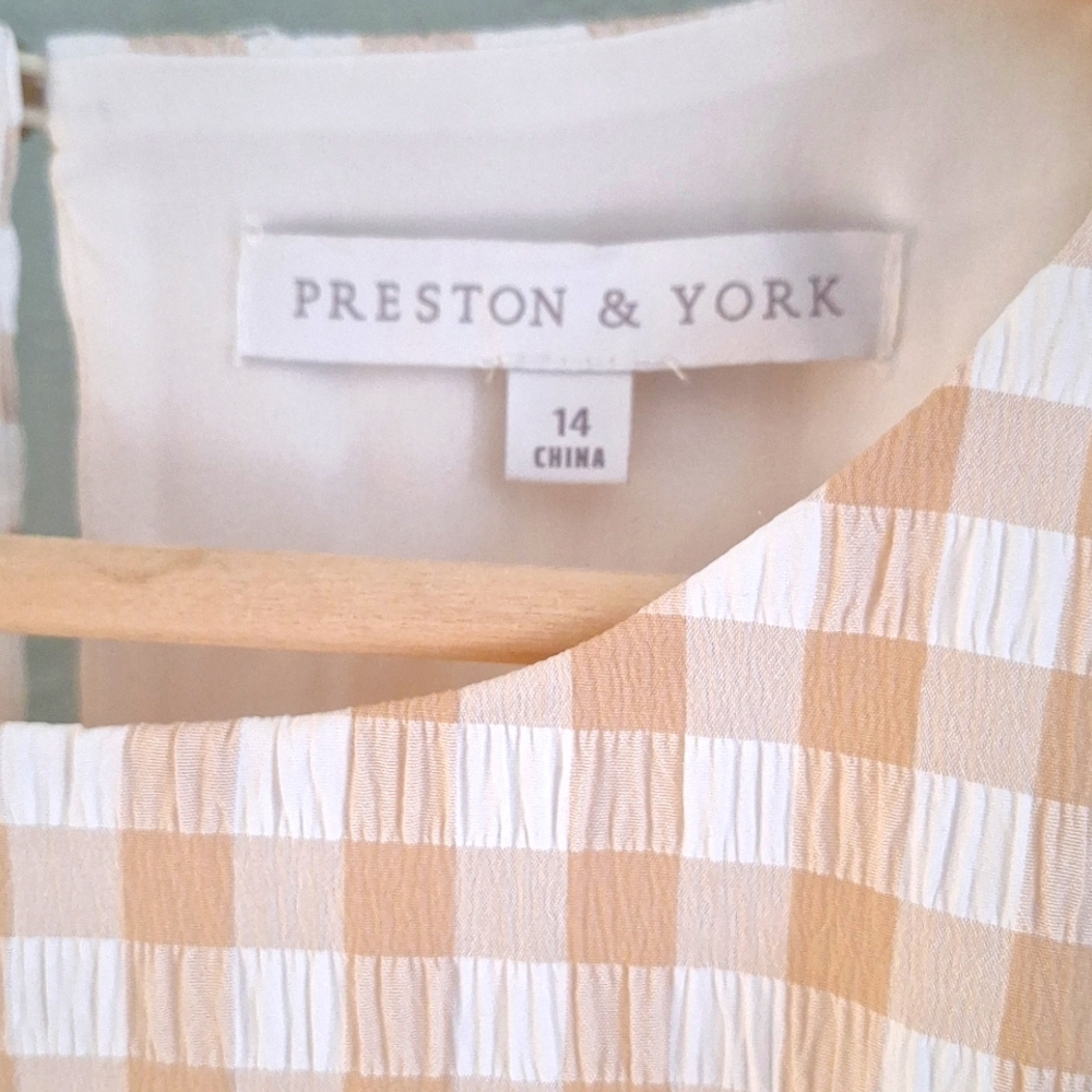 Preston & York Tunic Top - Picture 4 of 13